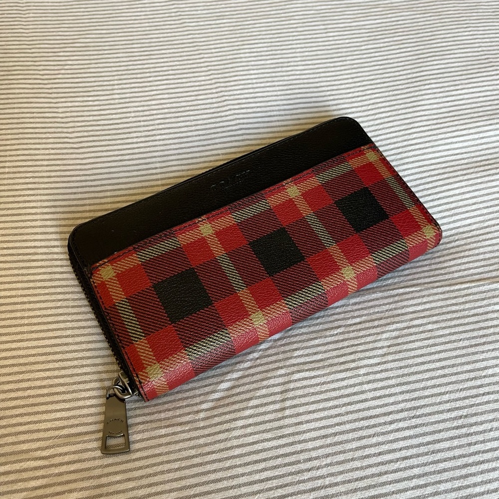 Coach wallet